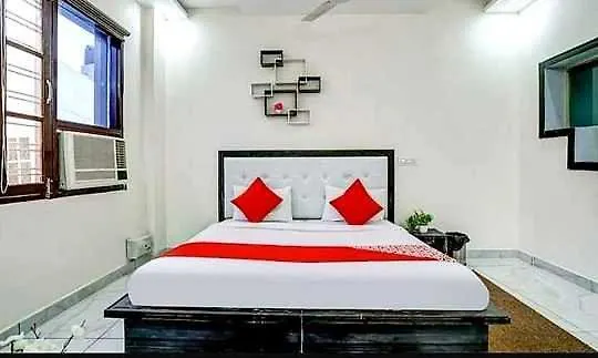 Hotel O Seventy Stay In location